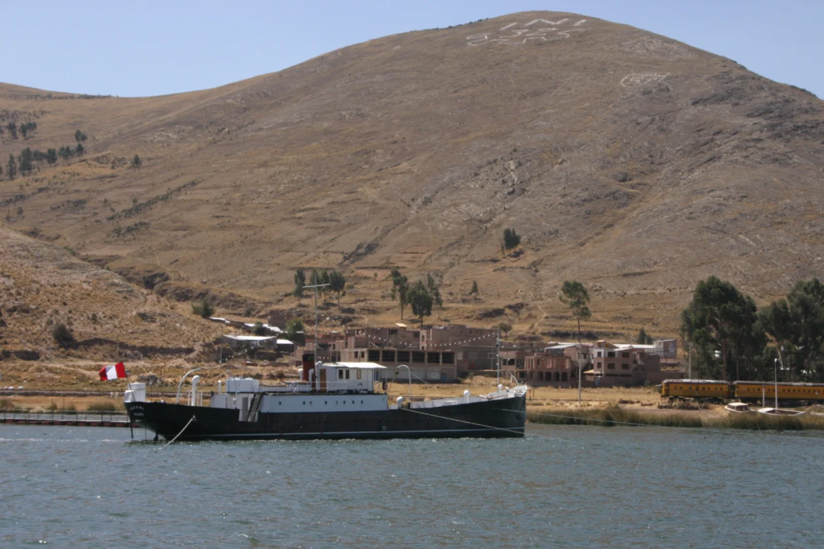 Stay Onboard Steamship Yavari During A Lake Titicaca Tour 1 IMG 8630