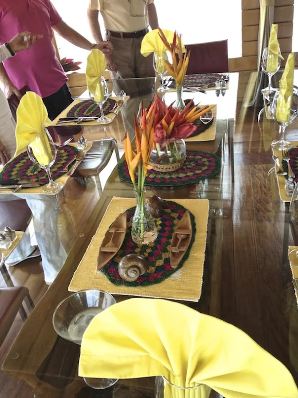 4 Days / 3 Nights On The Delfin I Luxury Amazon River Cruise 15 Delfin diningtable