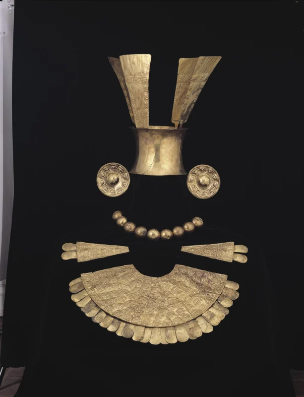 Moche Art In Barcelona: Gold, Myths And Rituals Of Ancient Peru 15 ML100855 ML100856 ML100857 ML100858 ML100859 ML100860 y