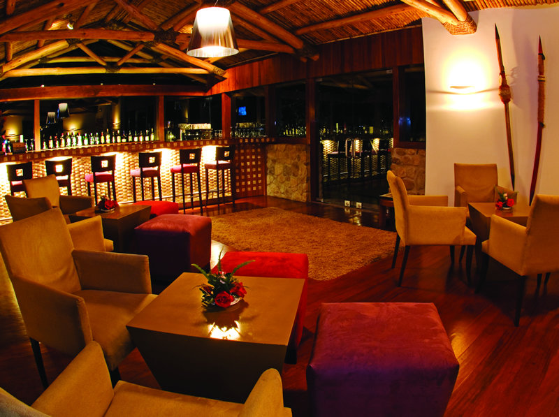 Rio Sagrado Bar, Sacred Valley hotel, Peru luxury hotels