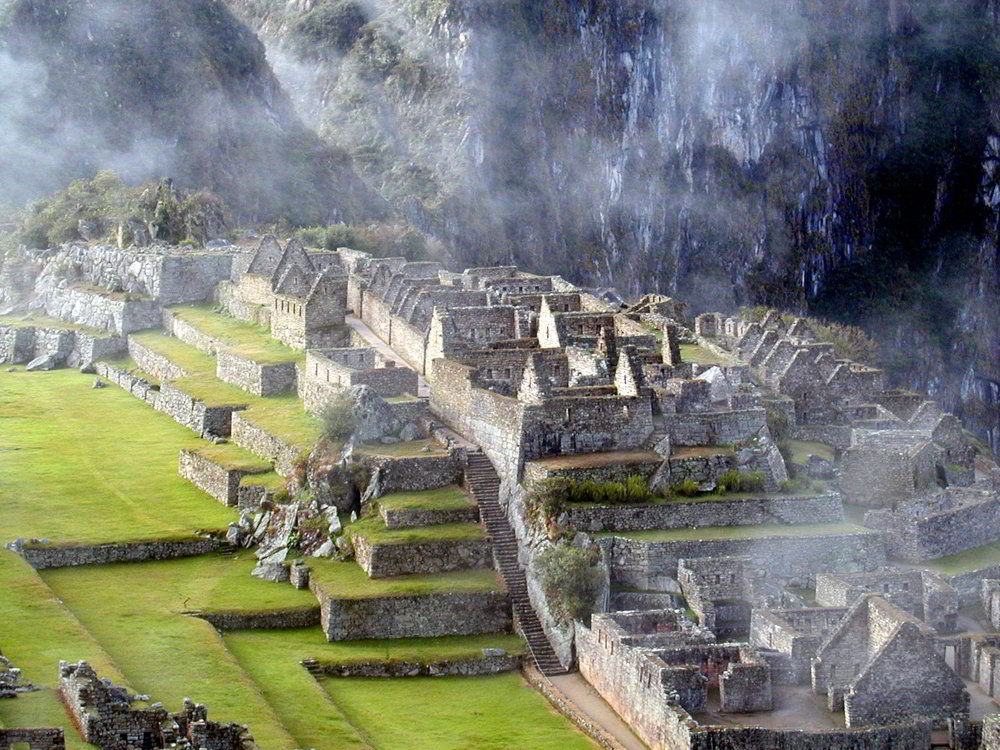Best Time To Visit Machu Picchu 4 aracari machu picchu ruins5