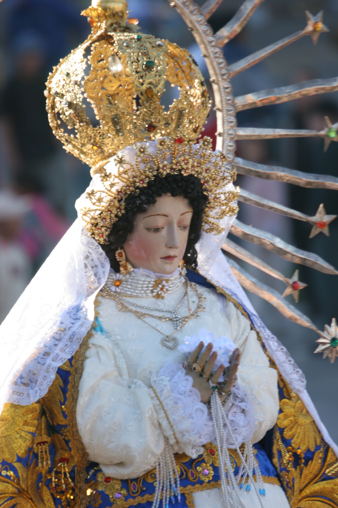 Celebrating An Andean Easter In Peru 2 Virgin Mary Ayacucho Peru Festivities