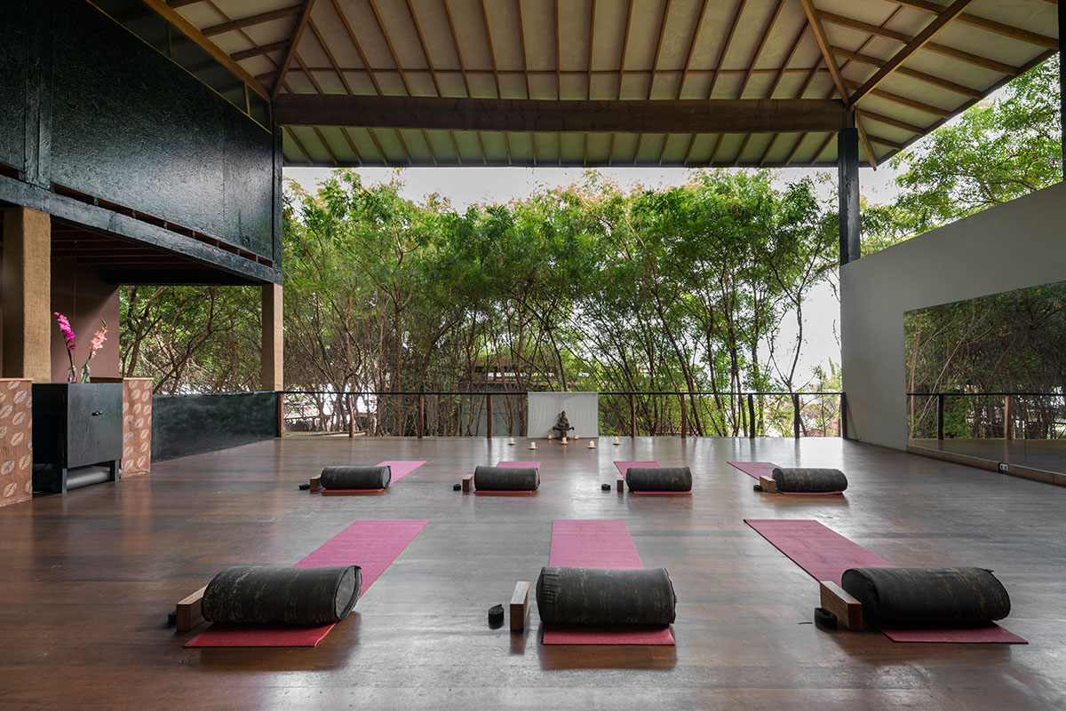 A Guide To Peru’s Northern Beaches 3 kichic yoga studio