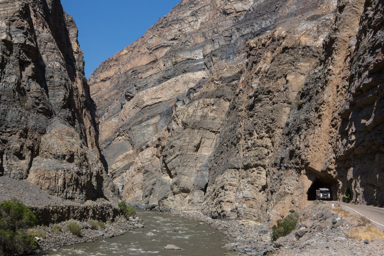 Rediscovering The Love Of Travel On A Trip To Northern Peru 9 Cañon del Pato Aracari