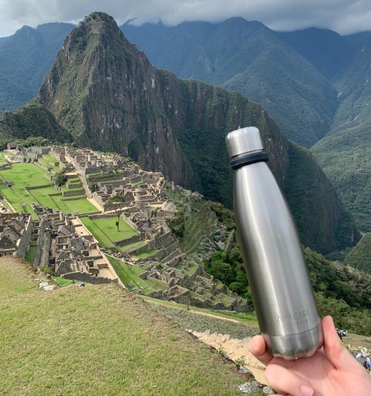 Conscious Travel: How Aracari Is Supporting &Quot;Peruanos Sin Agua&Quot; 1 Aracari-fluye-water-bottles-machu-picchu