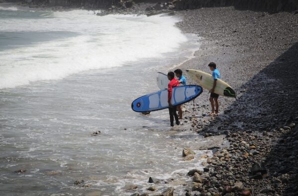 48 Hours In Lima: Away From The Tourist Trail 5 Surfing in Lima