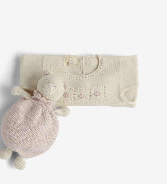 Andean Luxury Gift Guide 2023 16 Pink Cotton Set